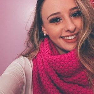 Meet your Posher, Maggie