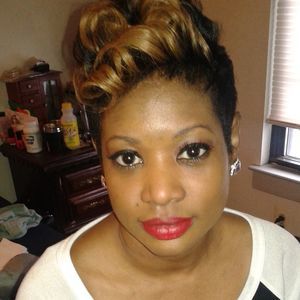 Meet your Posher, Fatima