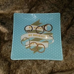 Ring dish with 7 rings