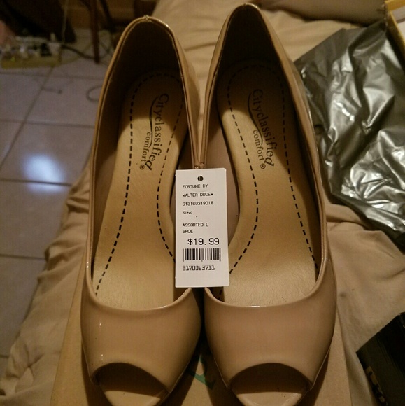 Tan heels