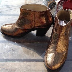 Gold "Adelaide" bootie