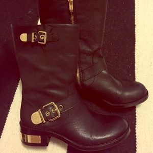 Vince Camuto Winchell Boots SZ 6