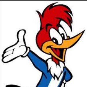 Meet your Posher, Lola