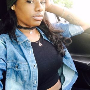 Meet your Posher, Renee