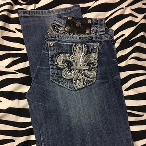 Miss Me jeans! EXCELLENT CONDITION! SIZE:28!