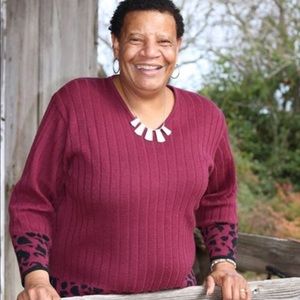 Meet your Posher, Paula