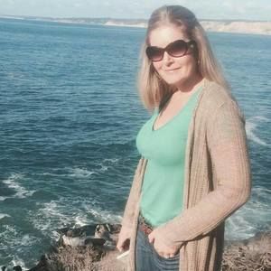 Meet your Posher, Candice