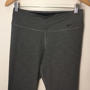 Nike Dri-fit workout pants cropped