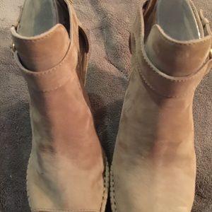 Uggs Sandal 8 . $100 or Best Offer