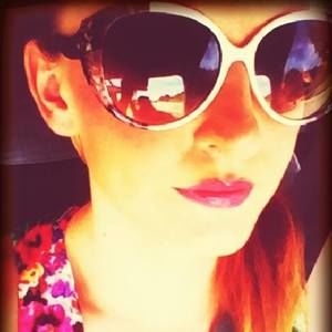 Meet your Posher, Julianna