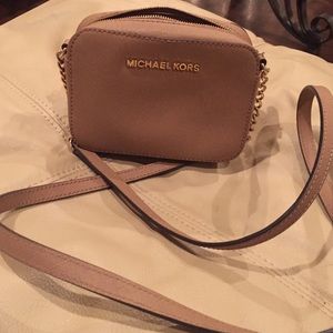 Michael kors small crossbody