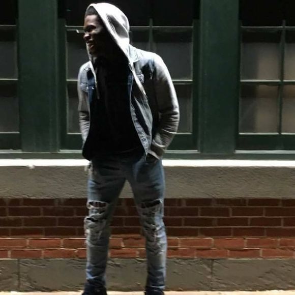 Meet your Posher, Brandon - Picture 1 of 1