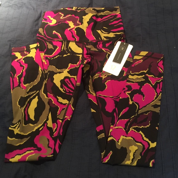 Lululemon leggings!