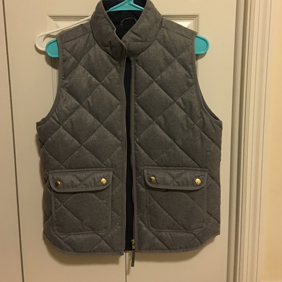 NWOT J. Crew Excursion gray quilted flannel Vest