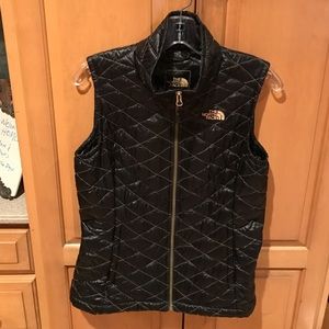 The North Face Women's Black Quilted Vest