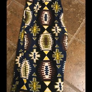 🏈NEW KATHY LEGGINGS🏈