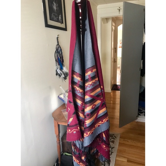 Last 1 ✨ Tribal Ponco Cardigan - Picture 2 of 2