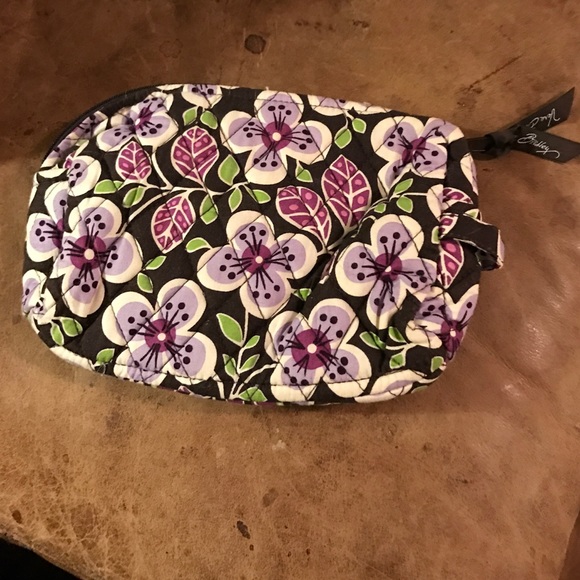 VERA BRADLEY SMALL MAKE-UP BAG w/ waterproof in