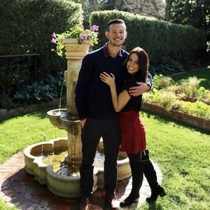 Meet your Posher, Mitra