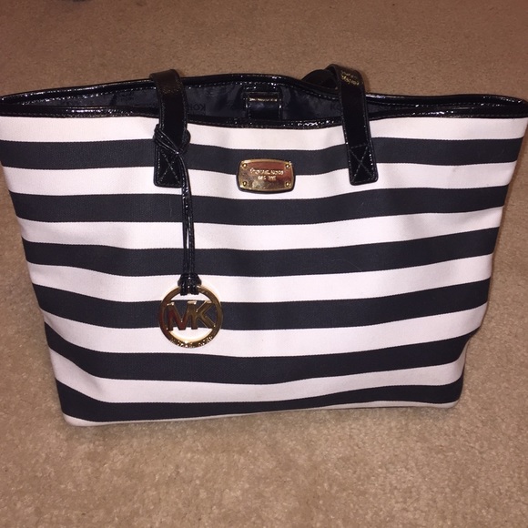 Michael Kors tote