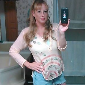 Meet your Posher, Beth