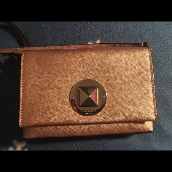 Kate Spade Newbury Lane Sally Crossbody ♠️