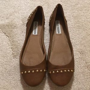 Steve Madden Studded Brown Flats
