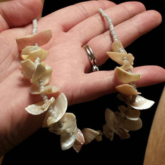 Feminine Shell Necklace