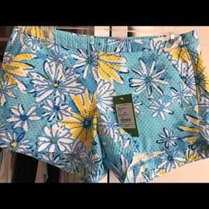Lilly Pulitzer shorts size 2