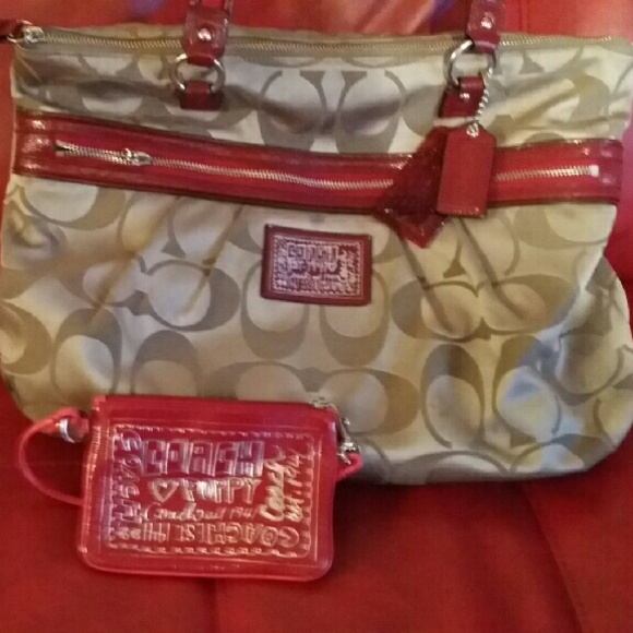 Coach Poppy signature red and khaki tote bundle