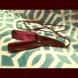 CONAIR Straightener (2 in width)