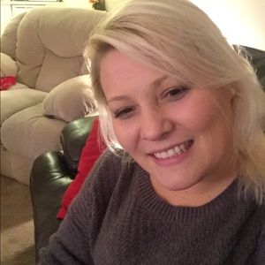 Meet your Posher, Melanie