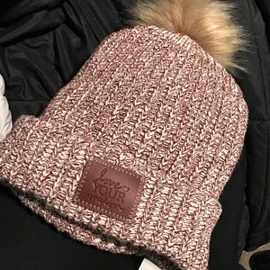 Love Your Melon, pom beanie