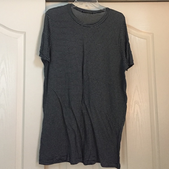 BRANDY MELVILLE striped t-shirt dress