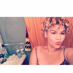 Meet your Posher, Viana