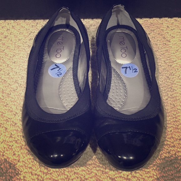 MeToo black leather flats size 7.5