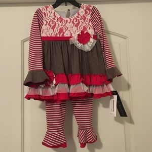 Isobella and Chloe 2pc 3T outfit. New with tags