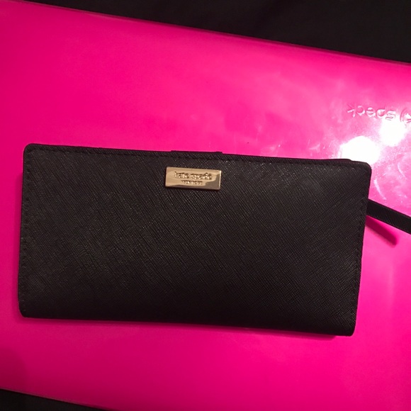 Kate spade wallet
