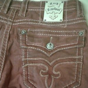 Men's rock and revival jeans