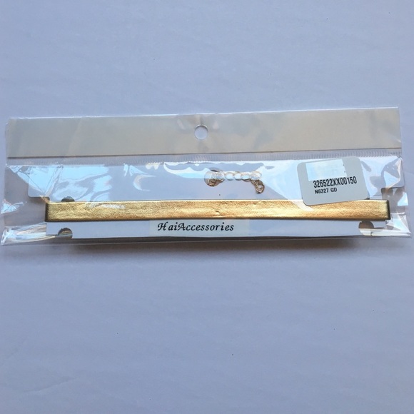 Gold metallic choker - Picture 2 of 2