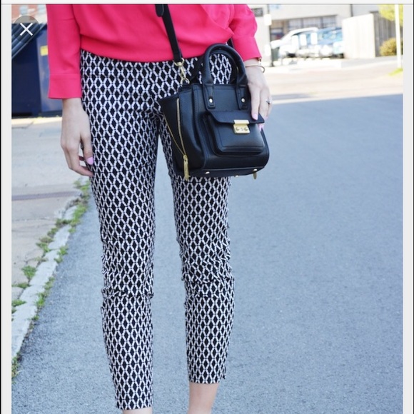 H&M slim fit patterned pants