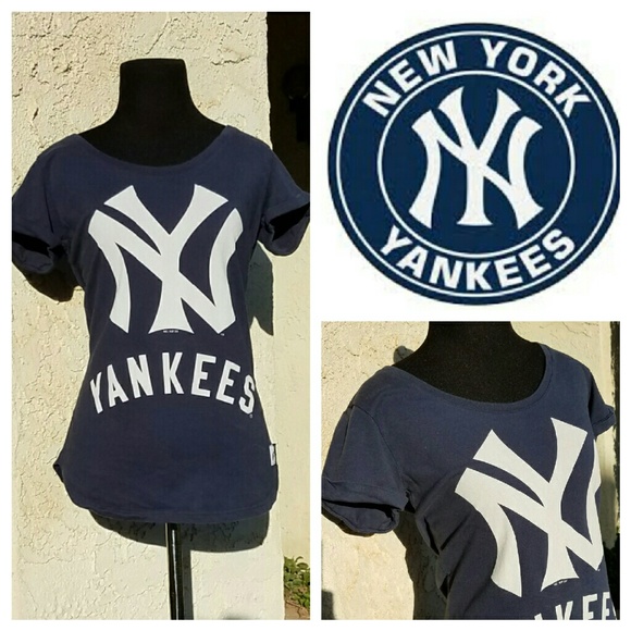 Vintage Style New York Yankees MLB Scoop Neck Tee