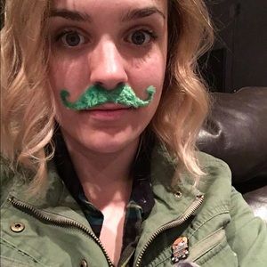 Meet your Posher, Megan