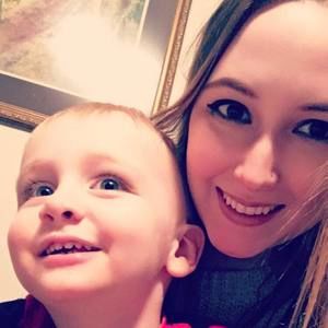 Meet your Posher, Elizabeth