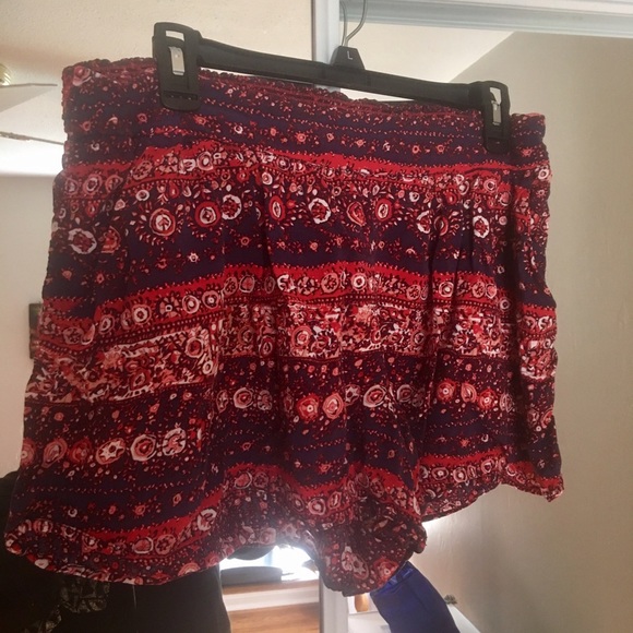 Red and Navy festival shorts