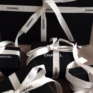 Meet your Posher, Lee