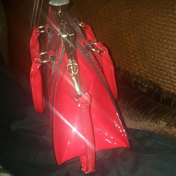 Red Purse - Picture 3 of 3