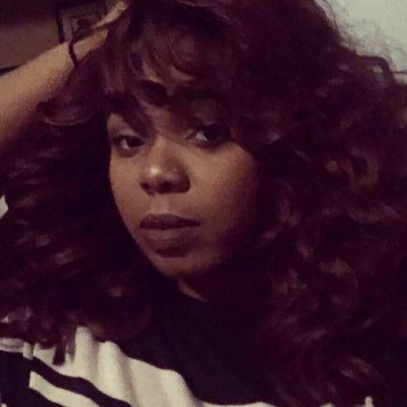 Meet your Posher, Myesha