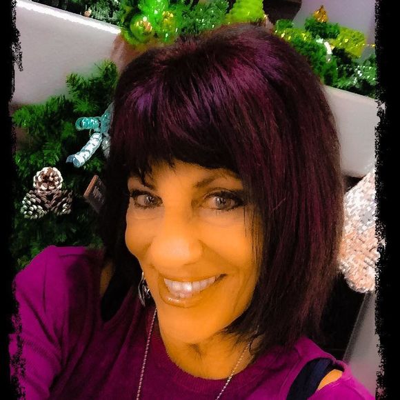 Meet your Posher, Cheryl