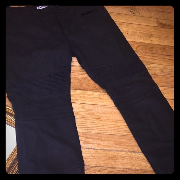 Guess Jeans Worn in Video Shoot by Chicago Artist!